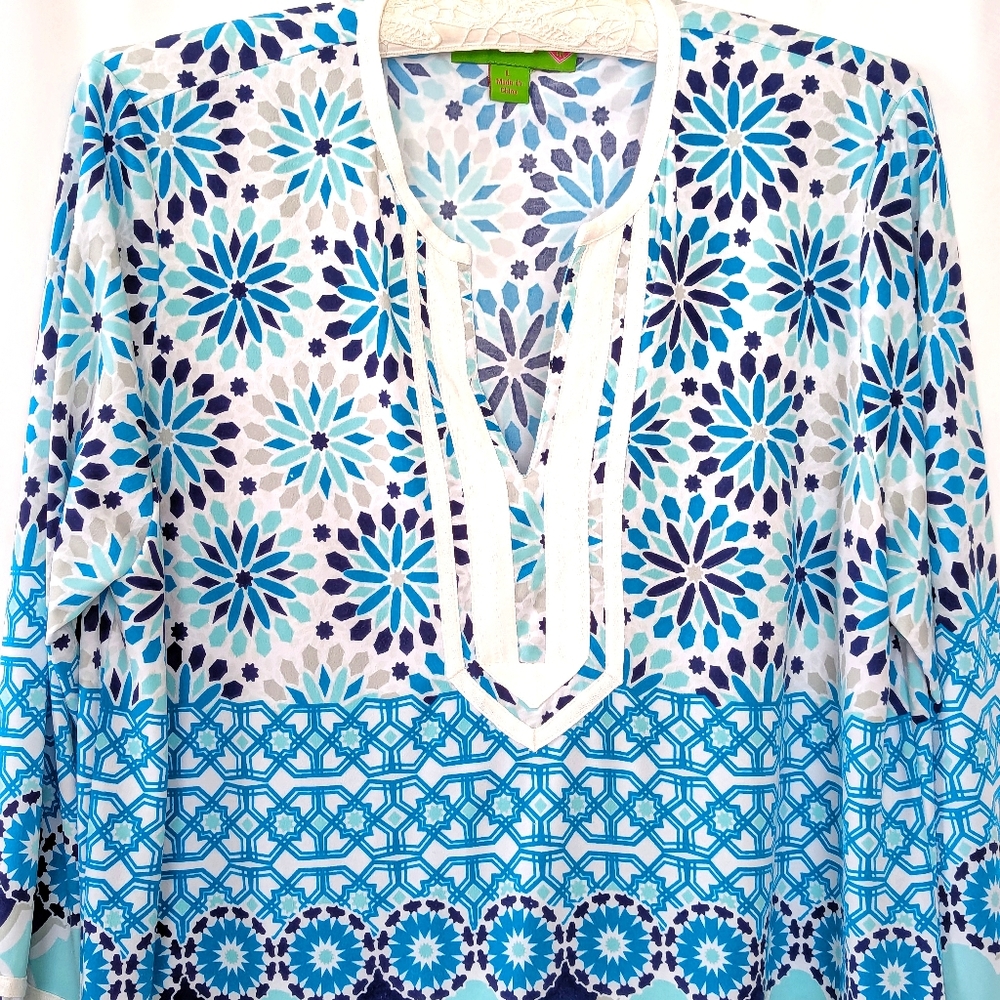 Island Republic Tunic Top - Picture 4 of 12